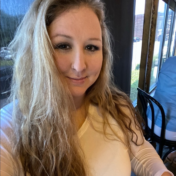 Meet your Posher, Margaret - Picture 1 of 1